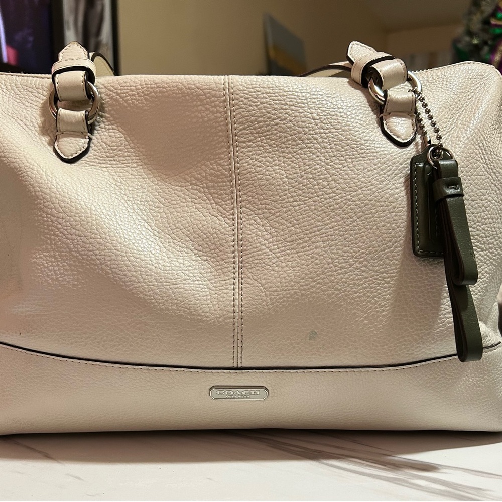 Vintage Coach Cream Leather Women's Bag-please view all pics